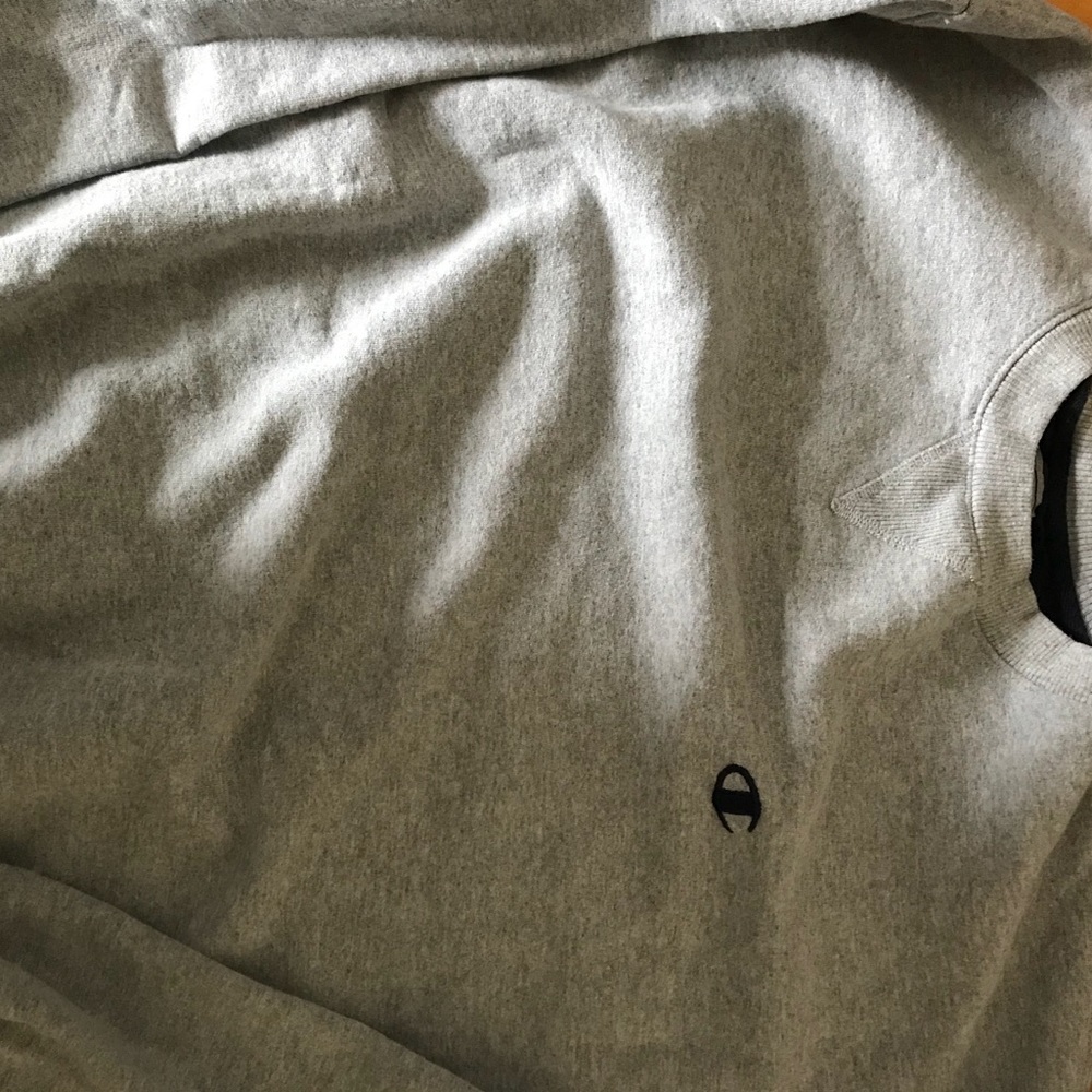 Large Champion Crewneck sweatshirt